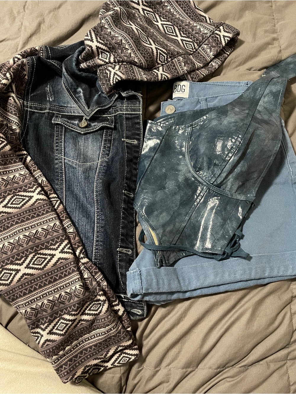Wallflower Denim Jacket w/country blue BDG shorts, FN halter top women’s size M